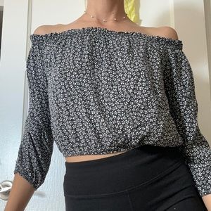 Brandy Melville Navy floral top